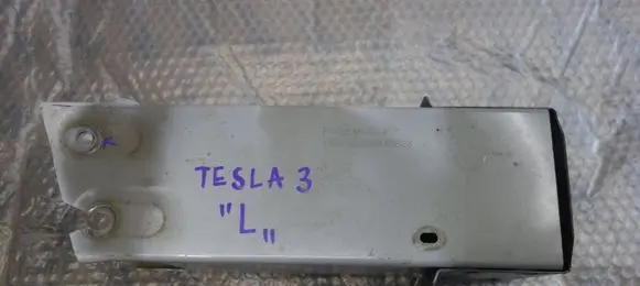 Tesla Model 3 Front bumper support beam P108814800F