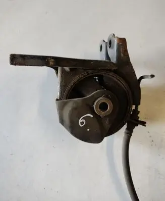 KIA Sportage Engine mount bracket 218142E400