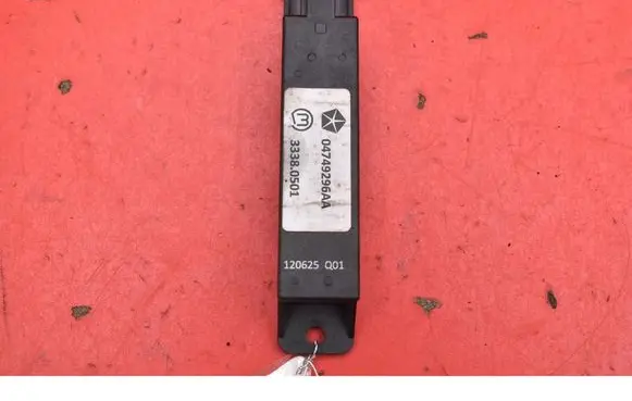 Jeep Grand Cherokee Sound amplifier 04749296AA