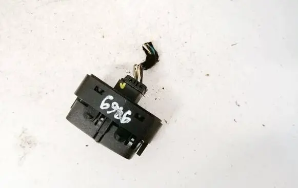 Fiat Croma Central locking switch button 182f940332 2945901