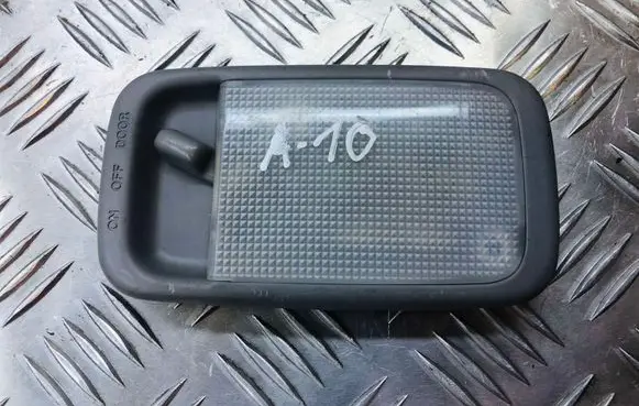 Toyota RAV 4 (XA20) Other interior light
