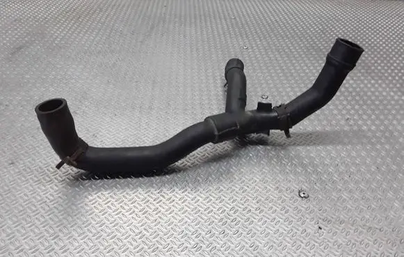 Ford Focus Breather hose/pipe 