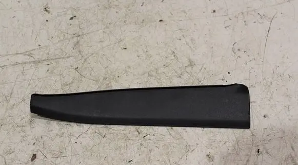 Volvo V40 Centre console side trim front 31102348