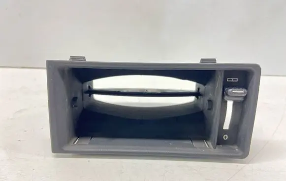 Mercedes-Benz 190 W201 Dashboard side air vent grill/cover trim 2018301254