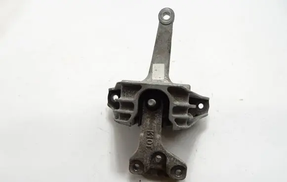 KIA Ceed Engine mount bracket 21810J7300 91040058 139024