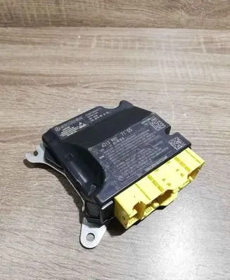 Mercedes-Benz E W213 Airbag control unit/module A2139007105