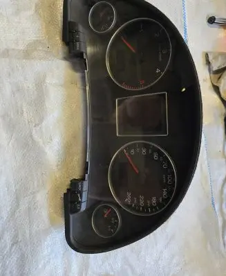 Audi A4 S4 B7 8E 8H Speedometer (instrument cluster) 036901830