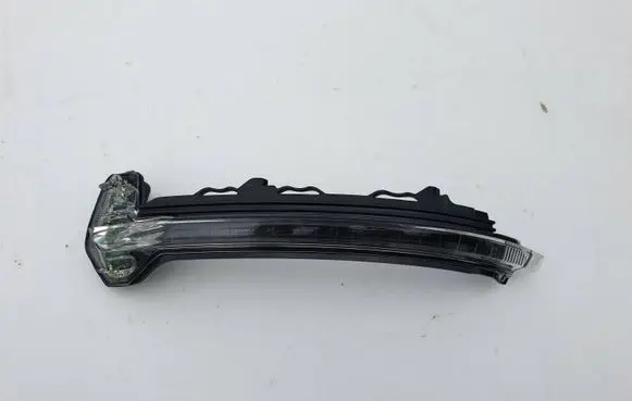 Audi TT TTS RS Mk3 8S Mirror indicator light 8S0949101A