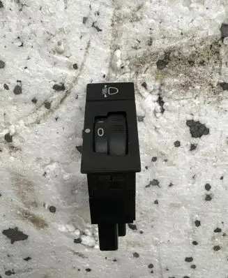 Fiat Scudo Headlight level height control switch 19256983 PA6630FF