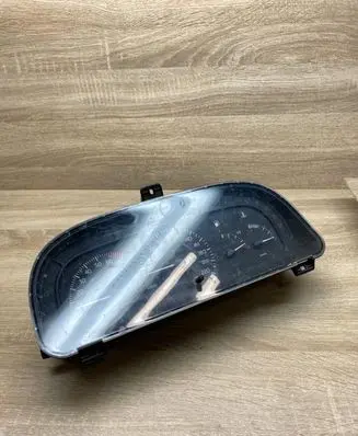 Renault Laguna I Speedometer (instrument cluster) 7700824301