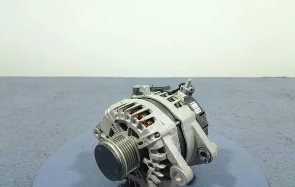 KIA Sportage Generator/alternator 37300-2B970