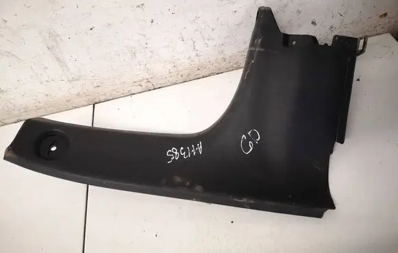 Skoda Octavia Mk2 (1Z) (D) pillar trim (bottom) 1Z9868226