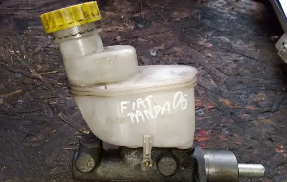 Fiat Panda II Master brake cylinder 0204251656