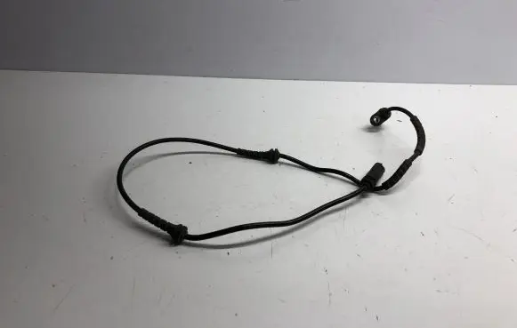 BMW 7 F01 F02 F03 F04 ABS brake wheel speed sensor 6784902
