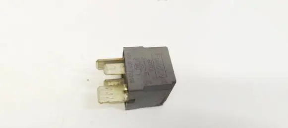 Ford Mondeo MK IV Other relay 6G9T14B192EA 6G9T-14B192-EA