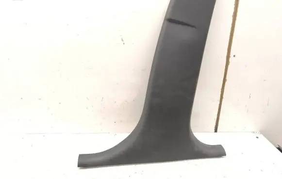 BMW 1 E81 E87 (B) pillar trim (bottom) 51437070246 7070246 14011812