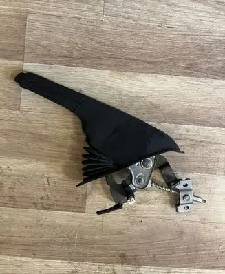 Fiat Panda III Hand brake release handle 64445 A134