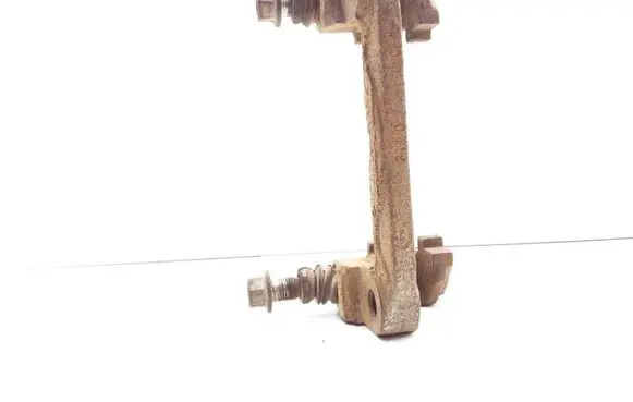Opel Sintra Brake caliper pad carrier rear 