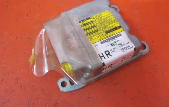 Toyota Auris 150 Airbag control unit/module 8917002A00 222814103