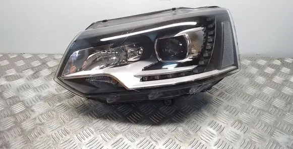 Volkswagen Multivan T5 Headlight/headlamp 7E5941015 8K0941597E 4G0907697G