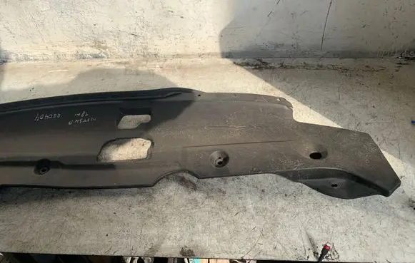 Mitsubishi ASX Top upper radiator support slam panel