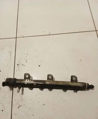 Chrysler Grand Voyager V Fuel main line pipe 0281002829 32147448 003590