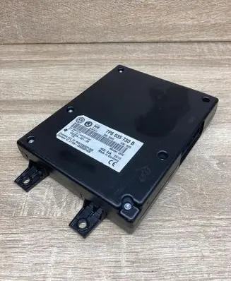 Volkswagen PASSAT B7 Bluetooth control unit module 7P6035730B