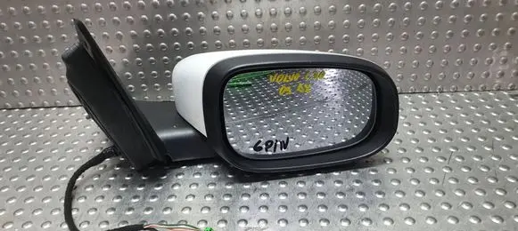 Volvo C30 Front door electric wing mirror S25145291