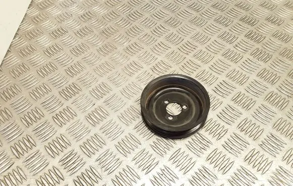 Skoda Fabia Mk2 (5J) Water pump pulley 03D121028B
