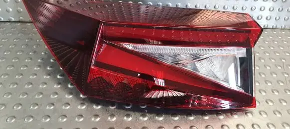 Skoda Enyaq iV Rear/tail lights 5LA945207