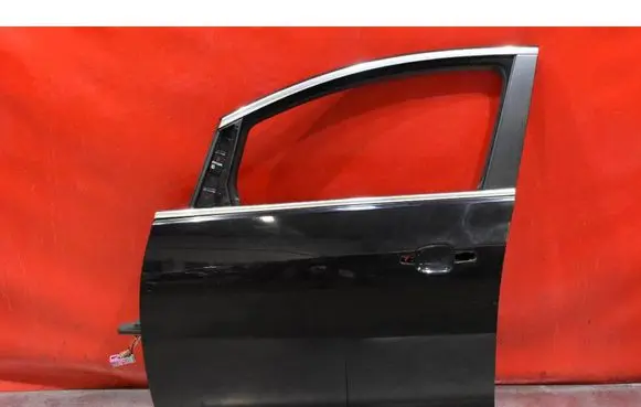 Opel Astra J Front door