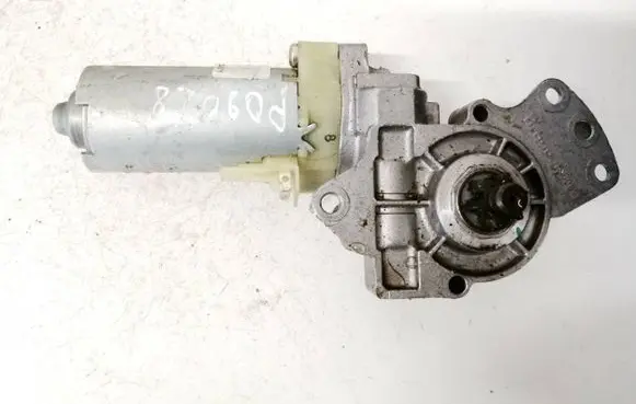 Skoda Superb B5 (3U) Seat adjustment motor 3b0959762ag 1022-184998-115