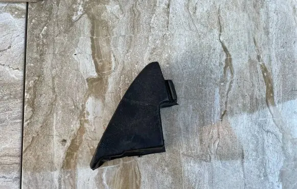 Maserati Ghibli Fender foam support/seal 