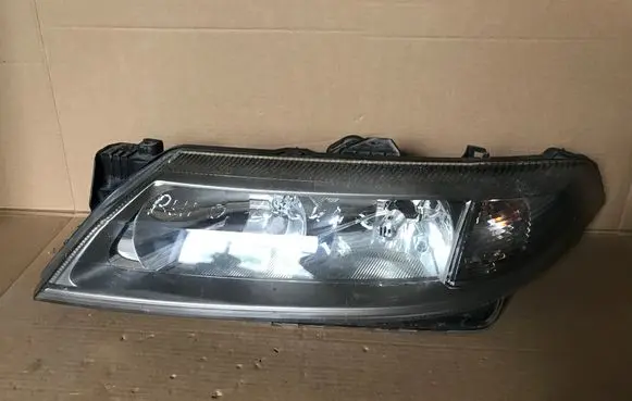 Renault Laguna II Headlight/headlamp 7701474502 89007577