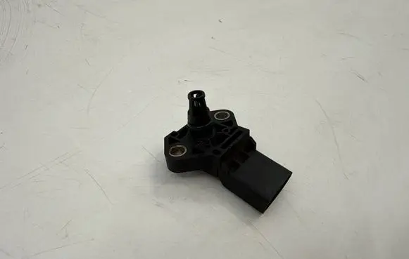 Audi A5 8T 8F Air pressure sensor 03G906051E