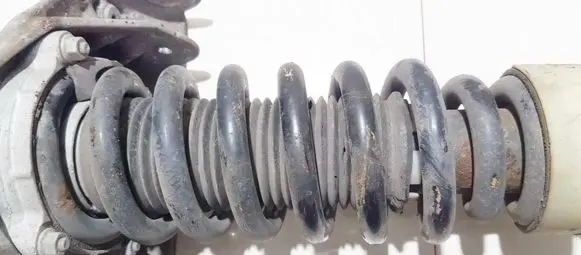 Porsche Cayenne (9PA) Front coil spring