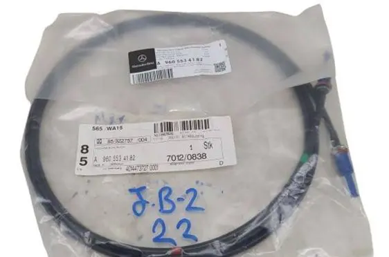 Mercedes-Benz SLR McLaren C199 Fuel injection high pressure pump 9605534182-kolumb
