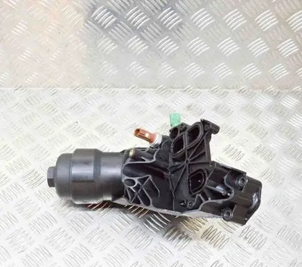 Volkswagen Golf VII Oil filter cover 03N115389H