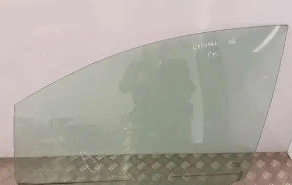 KIA Carnival Front door window glass four-door 43R00083
