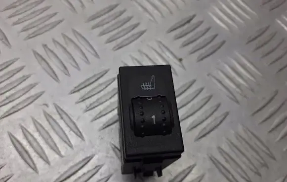 Ford Focus Seat heating switch 7M5T-19K314-AA