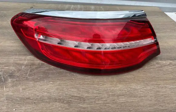 Mercedes-Benz GLC X253 C253 Rear/tail lights 2539063502