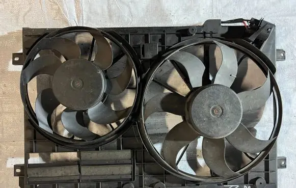 Volkswagen PASSAT B6 Fan set 1K0121205G 1K0121207AA