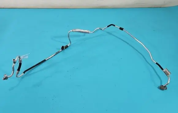 Air conditioning (A/C) pipe/hose