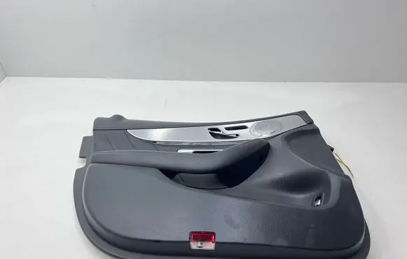 Mercedes-Benz C W205 Front door card panel trim