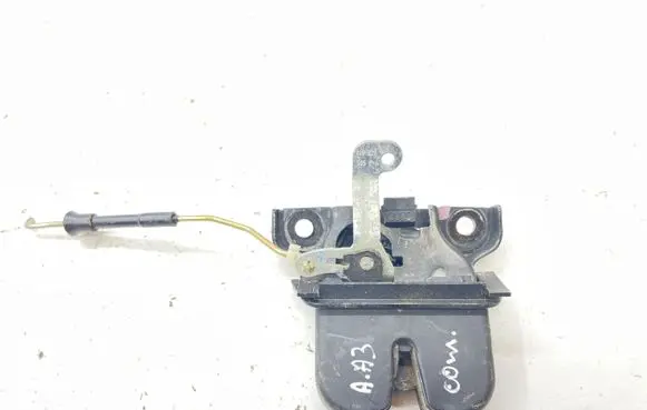 Audi A3 S3 8L Tailgate/trunk/boot lock/catch/latch