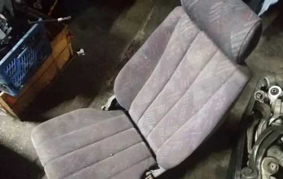 Front passenger seat