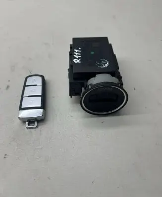 Volkswagen PASSAT B6 Ignition lock 3C0905843