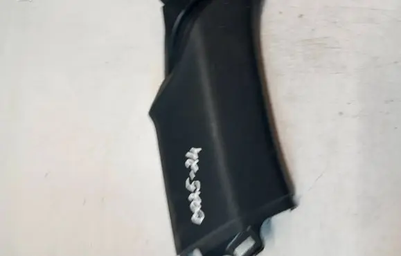 Volvo V40 (C) pillar trim 31305357