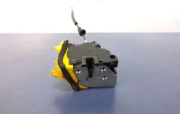 KIA Ceed Front door lock 81310-A2300
