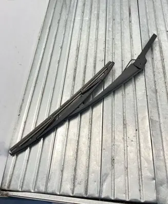 BMW 2 F45 Rear wiper blade arm 7348562 7320259